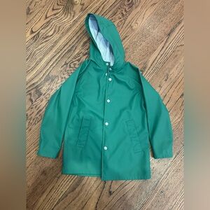 Primary kids' rain jacket, size 6-7